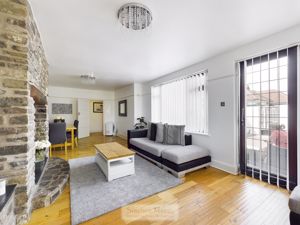 Photo 22- click for photo gallery